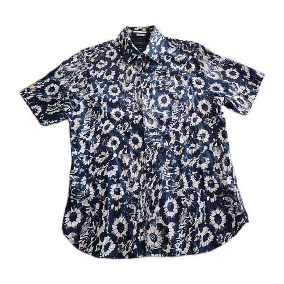 Ted BakerAibsho Short Sleeve Monochrome Floral Short Sleeve Shirt Size 4 / US L - Picture 3 of 9
